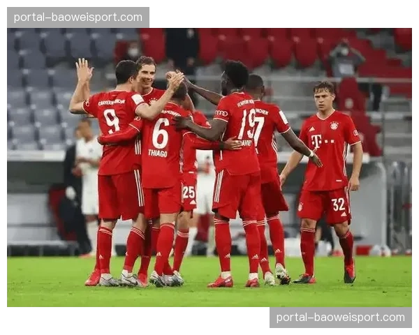 数据前瞻：科隆vs奥格斯堡，保级六分战历史交锋平分秋色